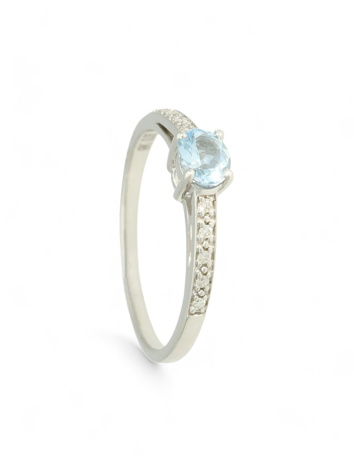 Aquamarine Solitaire Ring with Diamond Set Shoulders in 9ct White Gold