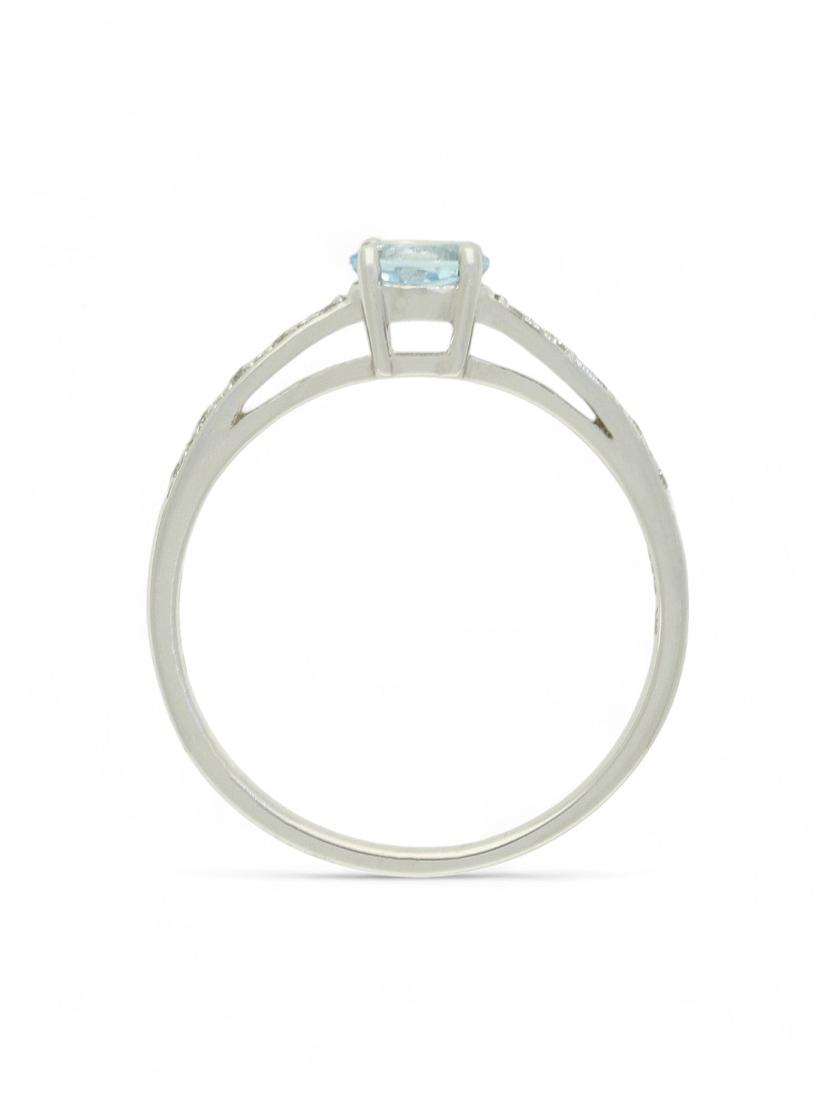 Aquamarine Solitaire Ring with Diamond Set Shoulders in 9ct White Gold