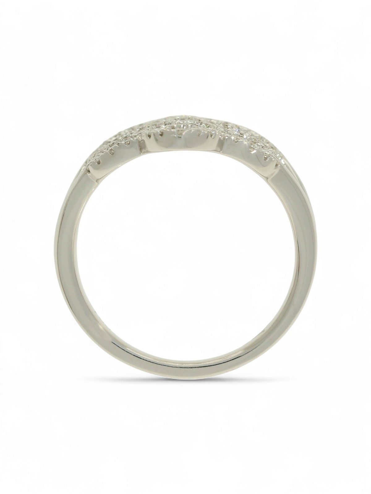Diamond Floral Ring Round Brilliant Cut in 18ct White Gold