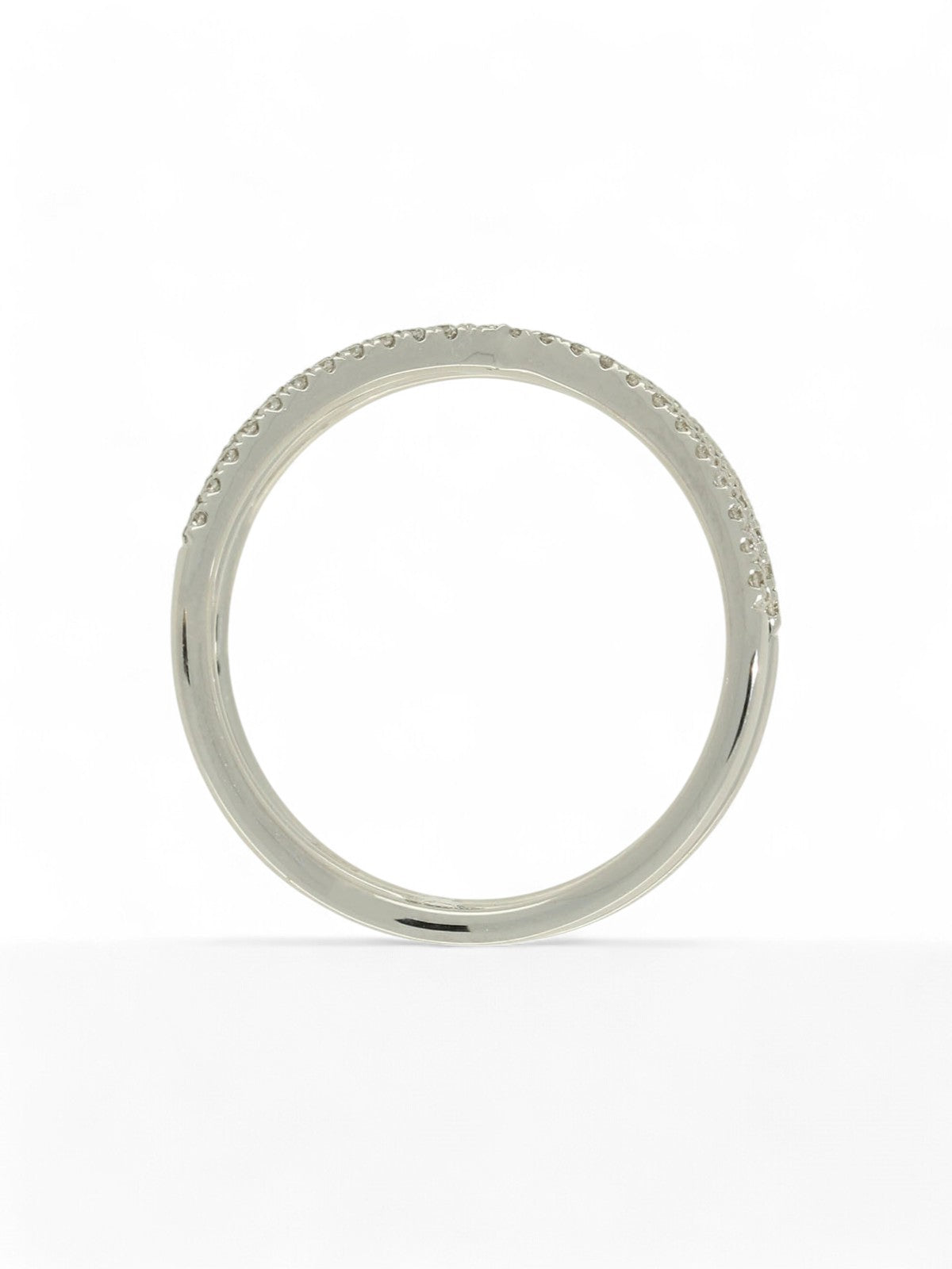 Diamond Crossover Ring Round Brilliant Cut in 18ct White Gold