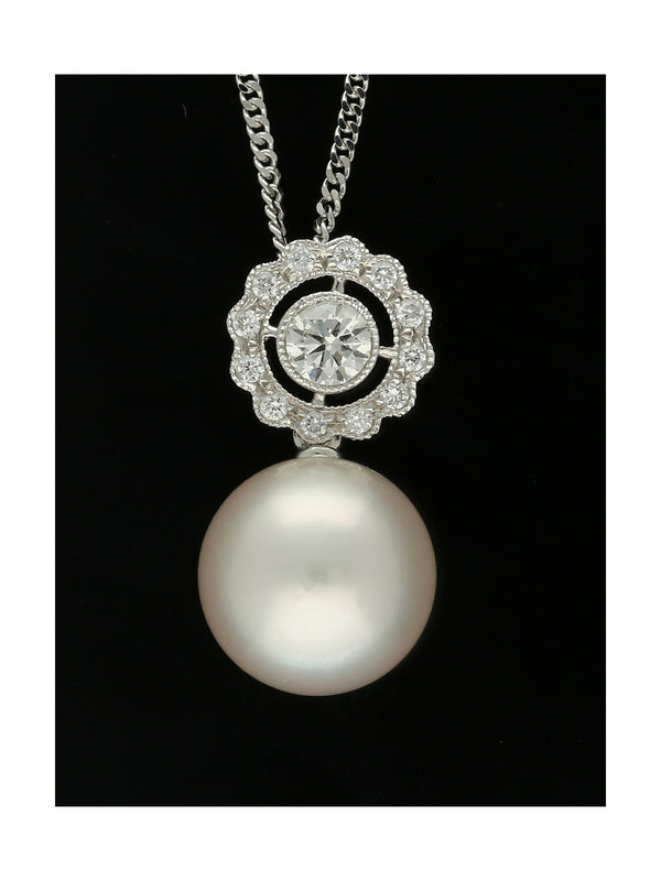 Akoya Pearl & Diamond Pendant Necklace in 18ct White Gold