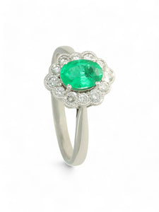 Emerald & Diamond Cluster Ring Oval Cut in 18ct White Gold