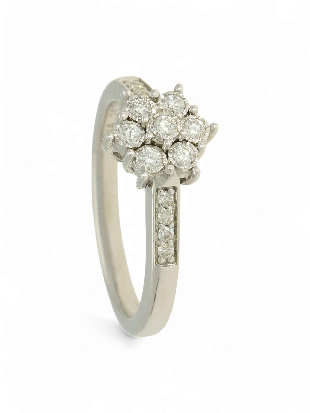 Diamond Cluster Ring 0.25ct Round Brilliant Cut in 9ct White Gold with Diamond Shoulders