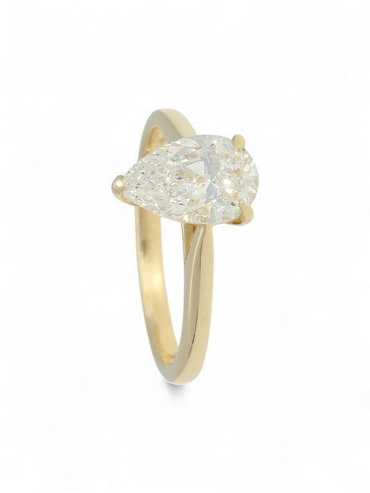 Lab Grown Diamond Solitaire Ring 1.50ct Pear Cut in 9ct Yellow Gold