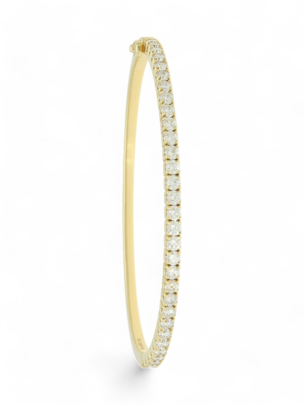 Diamond Hinged Bangle 2.52ct in 18ct Yellow Gold