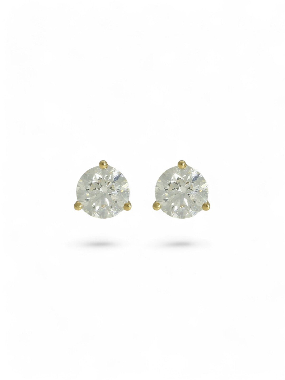 Diamond Round Brilliant 1.00ct Solitaire Stud Earrings in 18ct Yellow Gold