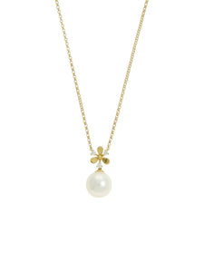 Pearl and Diamond Pendant Necklace in 18ct Yellow Gold