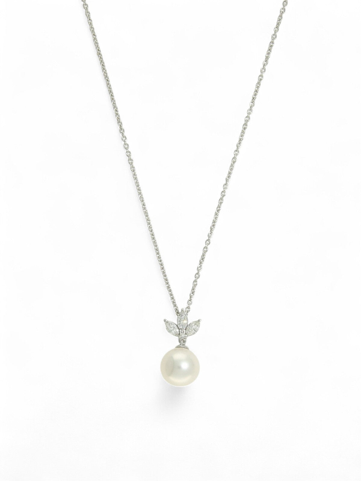 Akoya Pearl & Diamond Pendant in 18ct White Gold