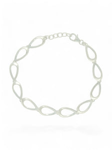 Open Teardrop Link Bracelet in Silver