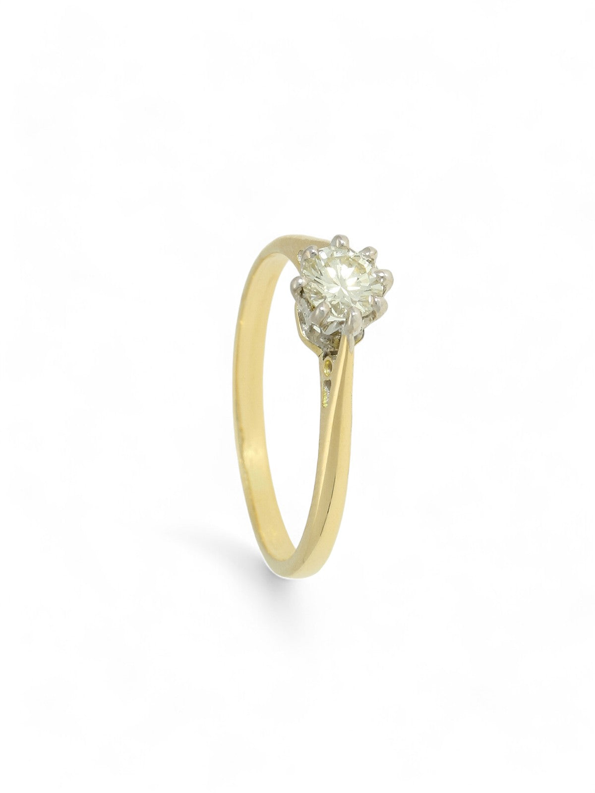 Pre Owned Diamond Solitaire Ring in 18ct yellow Gold and Platinum