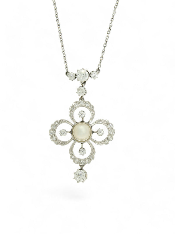 Pre Owned Diamond & Pearl Edwardian Floral Pendant Necklace in Platinum