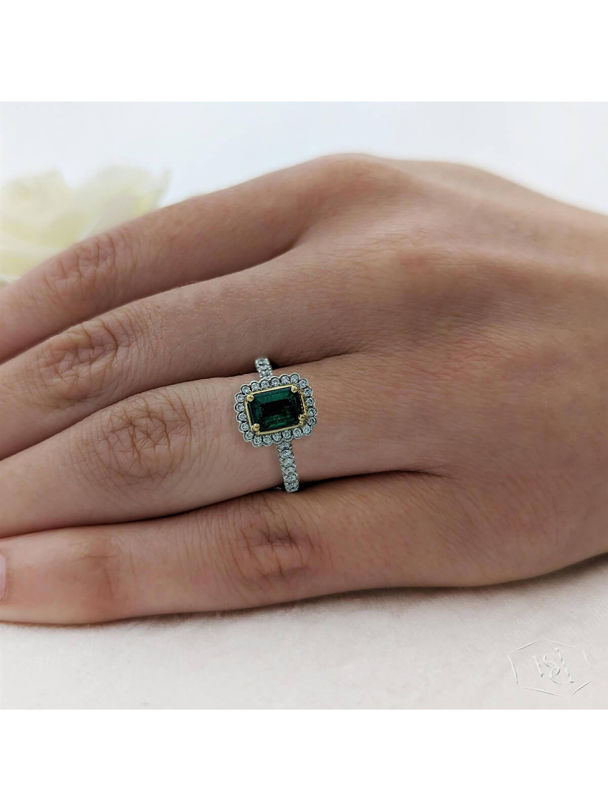 Faroe Emerald Emerald & Diamond Cluster Ring in Platinum & 18ct Yellow Gold with Diamond Set Shoulders