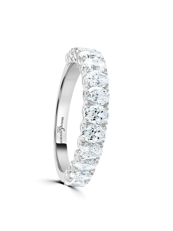 Brown & Newirth Pose 1.07ct Oval Cut Diamond Wedding Ring in Platinum