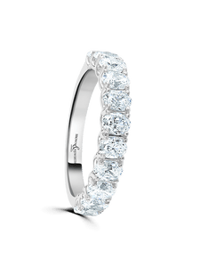 Brown & Newirth Pose 1.46ct Oval Cut Diamond Wedding Ring in Platinum