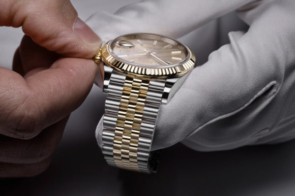 Servicing your Rolex Image