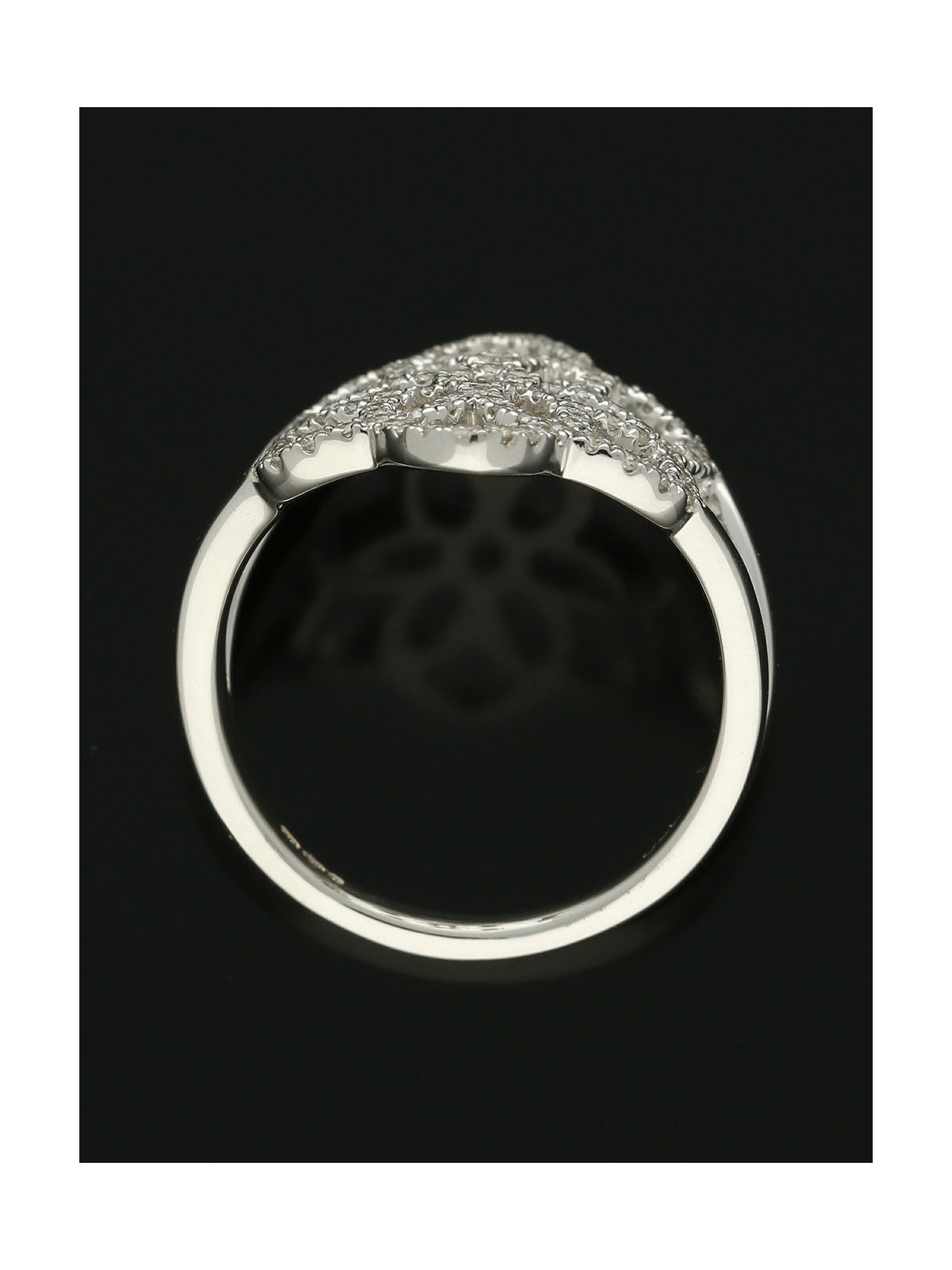 Diamond Floral Ring Round Brilliant Cut in 18ct White Gold