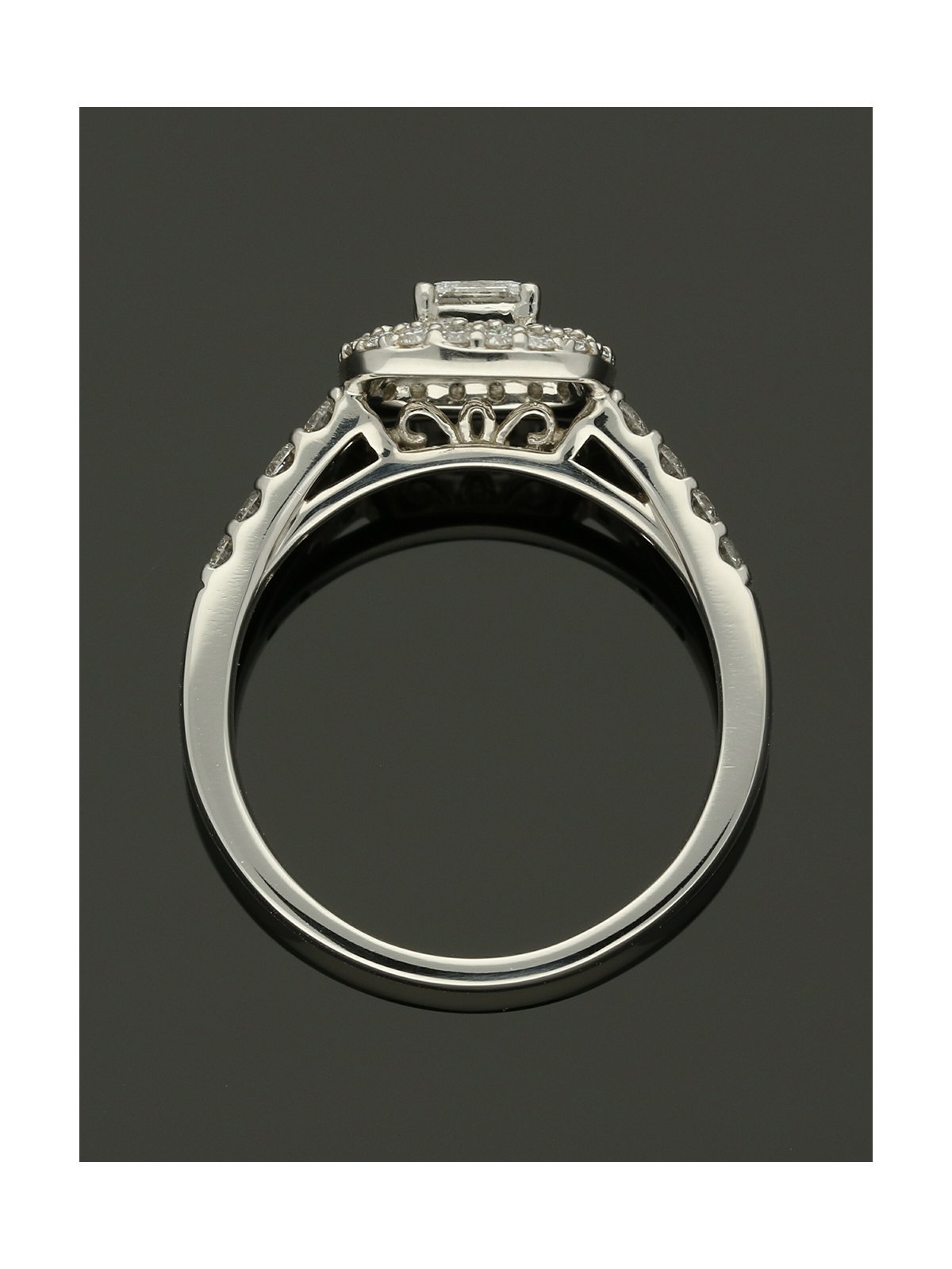 Diamond Cluster Ring 0.75ct Certificated Princess & Brilliant Cut in Platinum