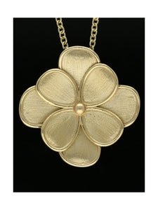 Flower Pendant Necklace in 9ct Yellow Gold