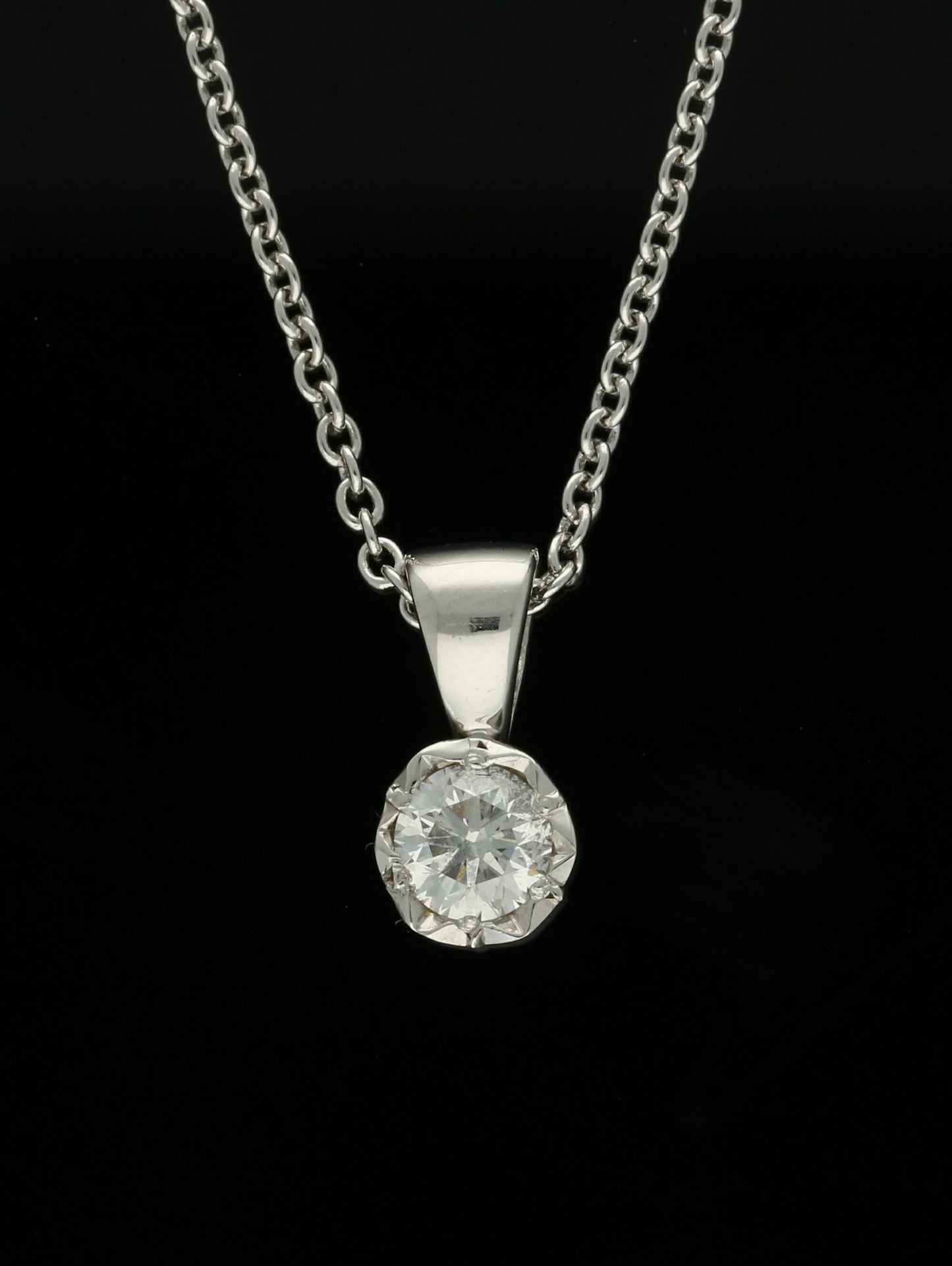 Diamond Illusion Set Pendant Necklace 0.25ct in 9ct White Gold