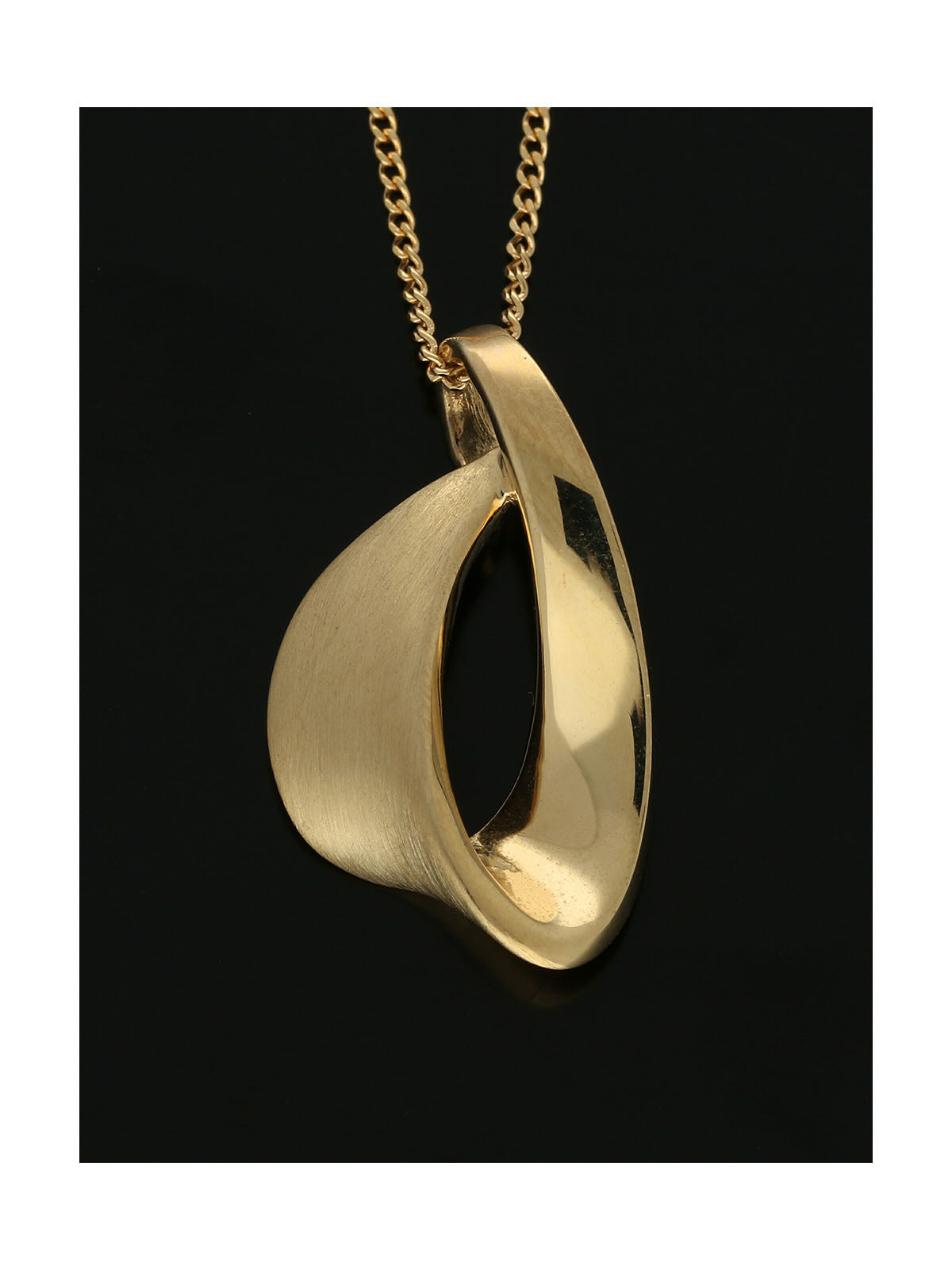 Fancy Ribbon Pendant Necklace in 9ct Yellow Gold