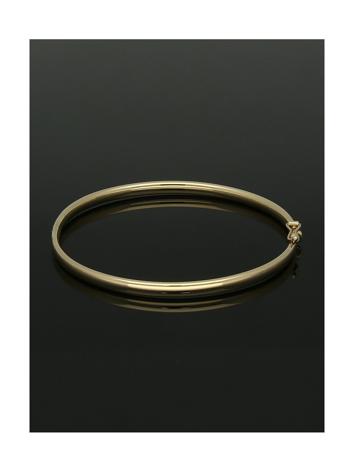 Oval Hinged Bangle in 9ct Yellow Gold