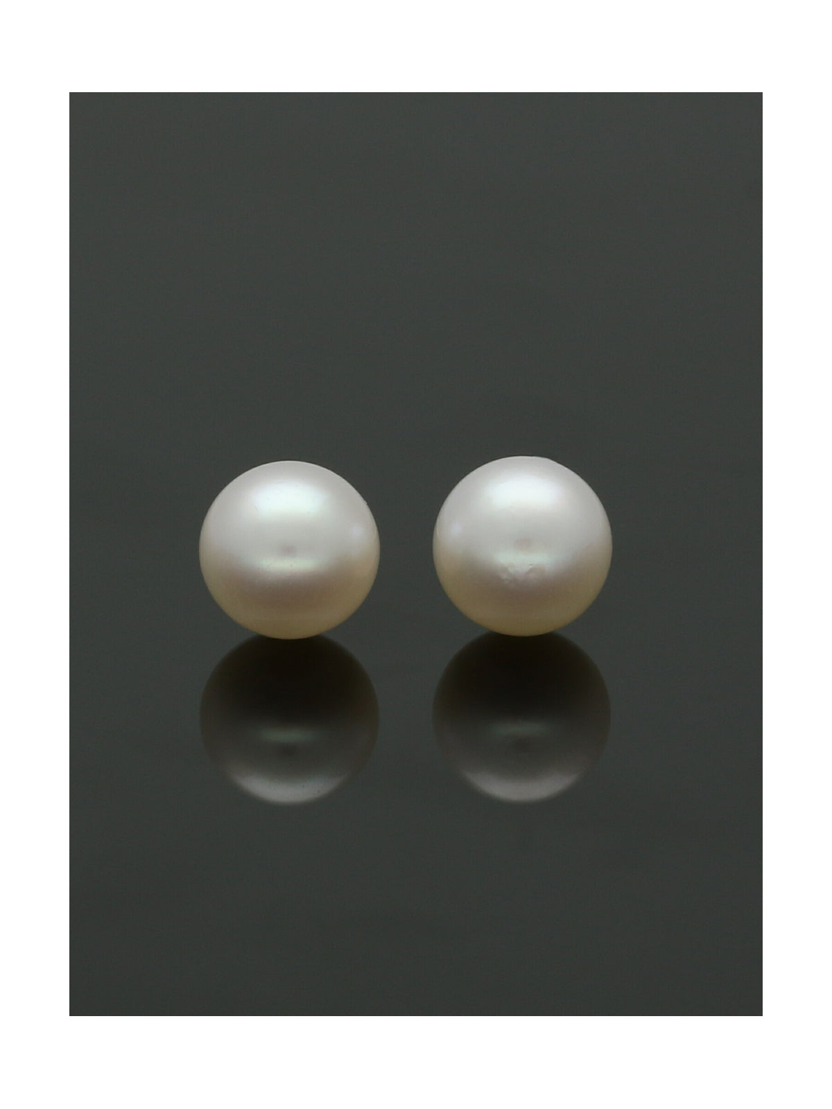 White Cultured Pearl Stud Earrings 5mm in 9ct Yellow Gold