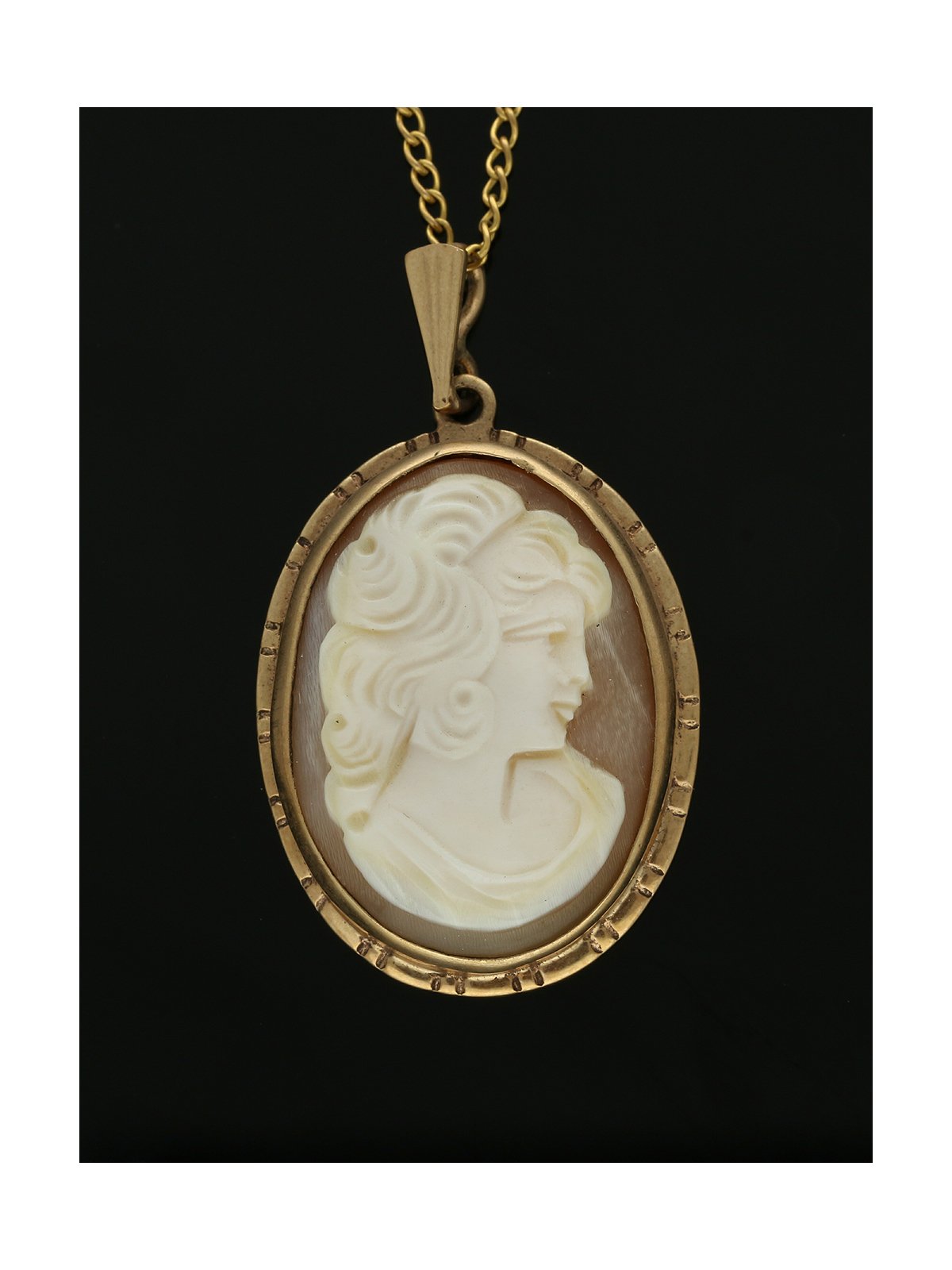Pre Owned Stamped Cameo Pendant in 9ct Yellow Gold